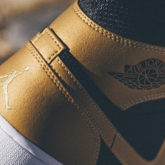 carmelo anthony air jordan 1