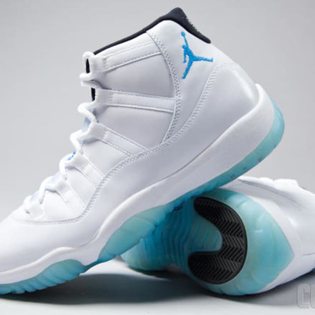 nike legend xi
