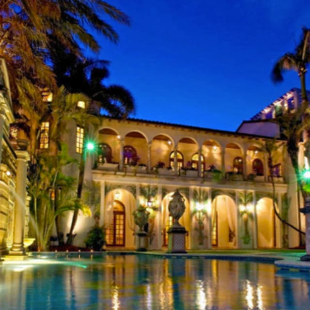 Gianni Versace S Old South Beach Home On The Market For 125 Million   Zbqdq1ovxoiidqzxaddv 