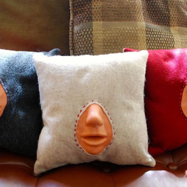 Make-Out Pillows Help Lonely Singles Feel the Love on Valentine's Day
