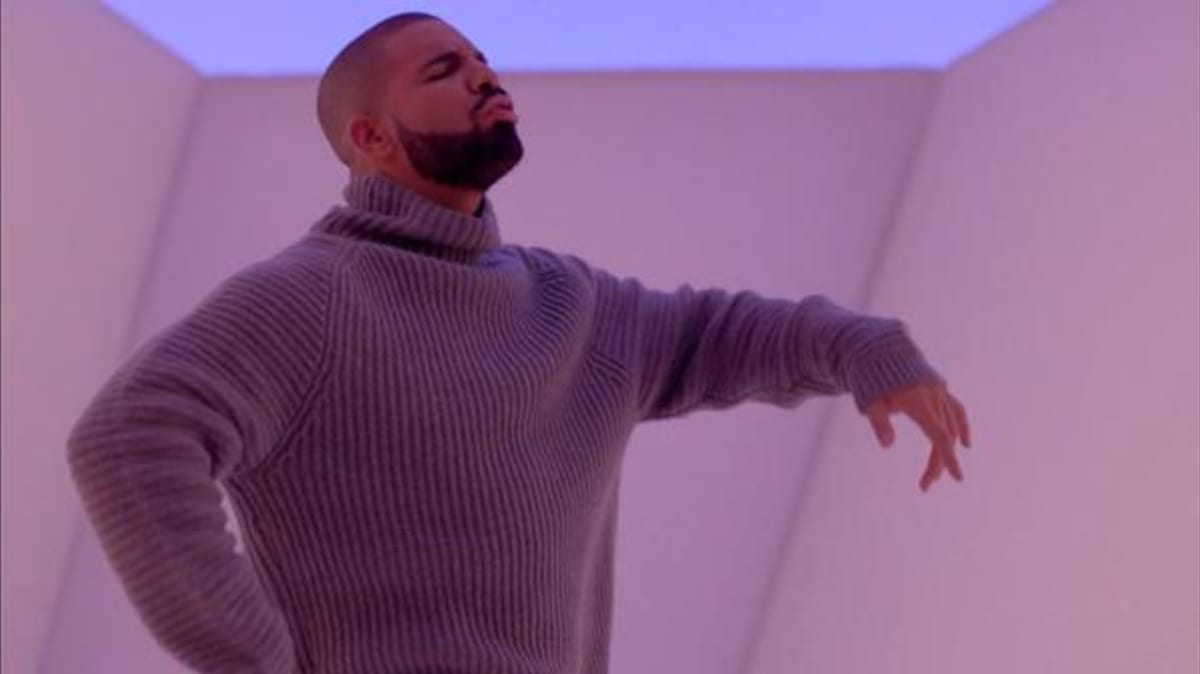 The Great Debate Is Drakes Turtleneck In The Hotline Bling Video