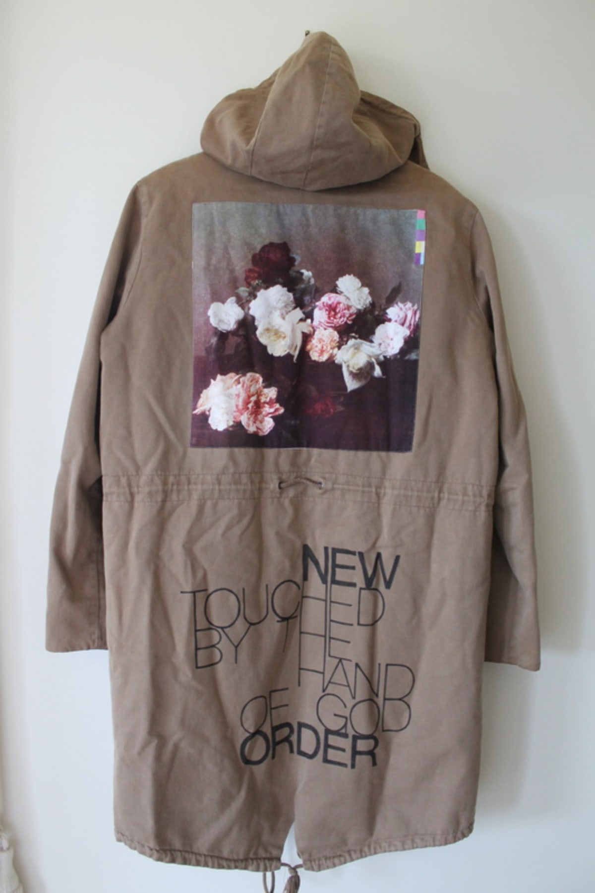 Rare Raf Simons x Peter Saville on Sale on Grailed | Complex