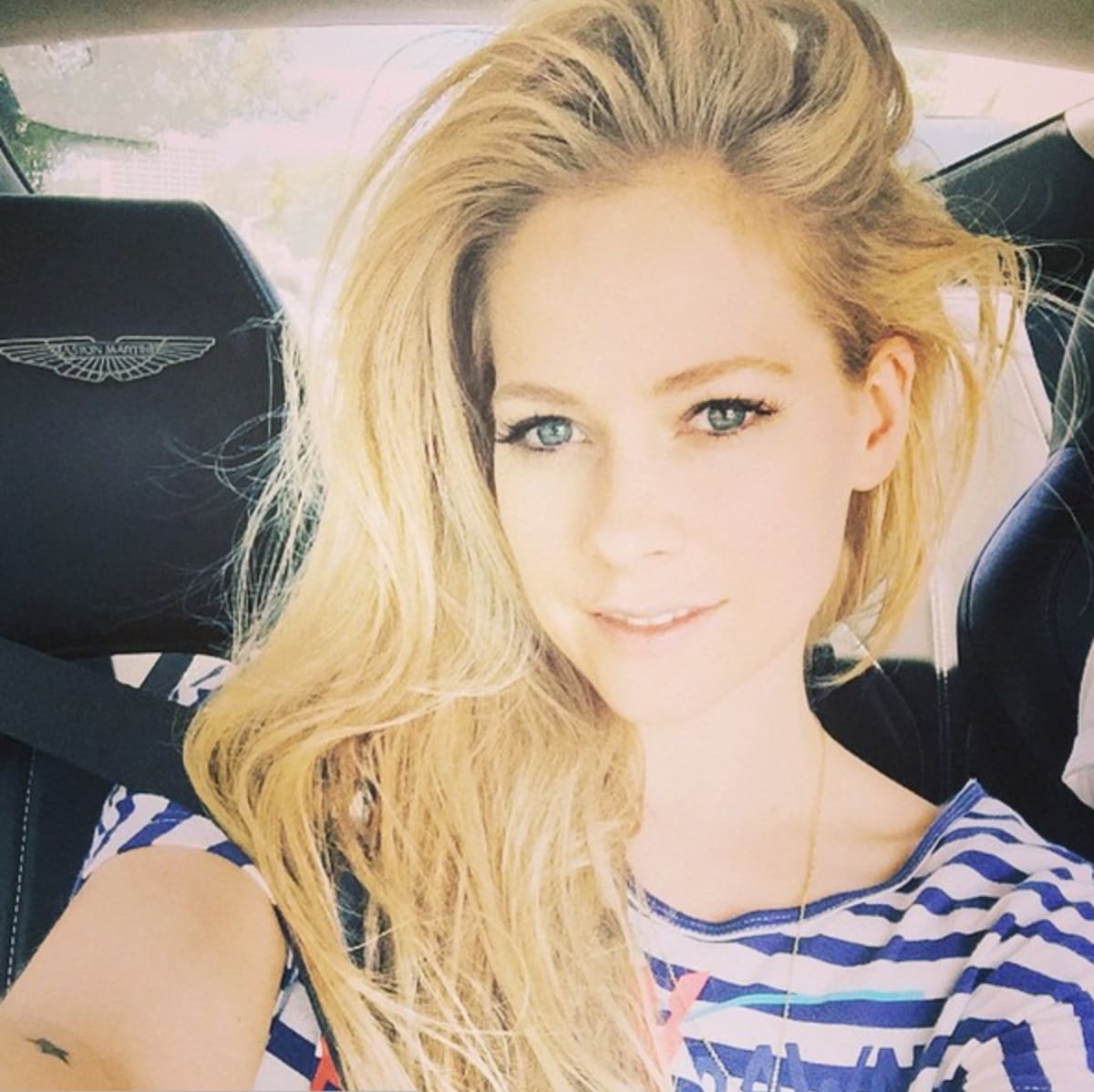The Internet Thinks Avril Lavigne Died and Was Replaced by an Imposter