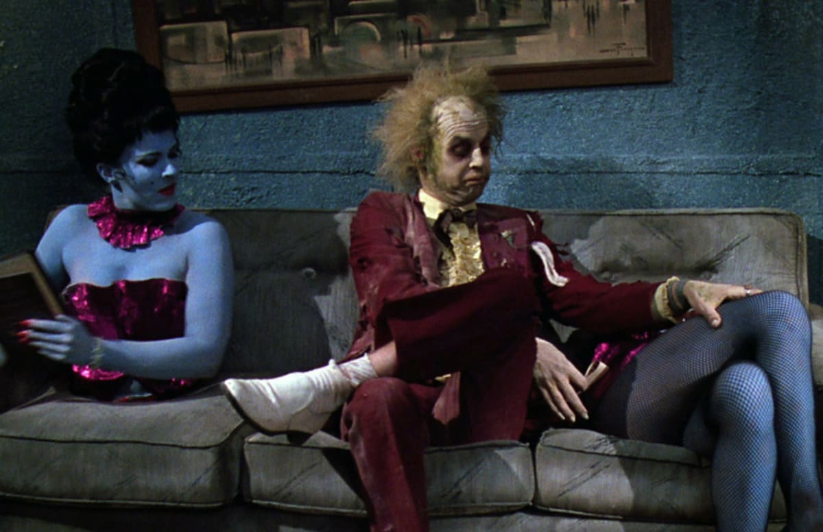 Tim Burton Confirms 'Beetlejuice 2' With Original Cast ...