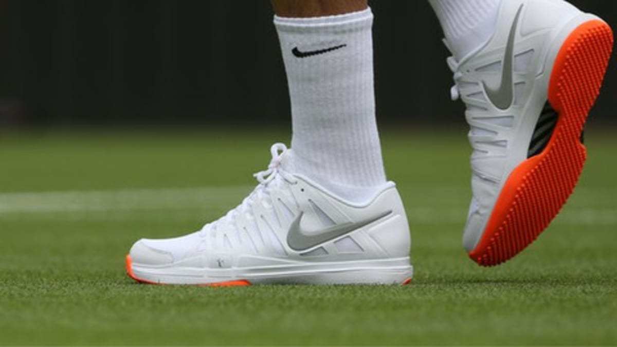 Roger Federer's Nike Zoom Vapor 9 Tour "Wimbledon" Banned at Wimbledon