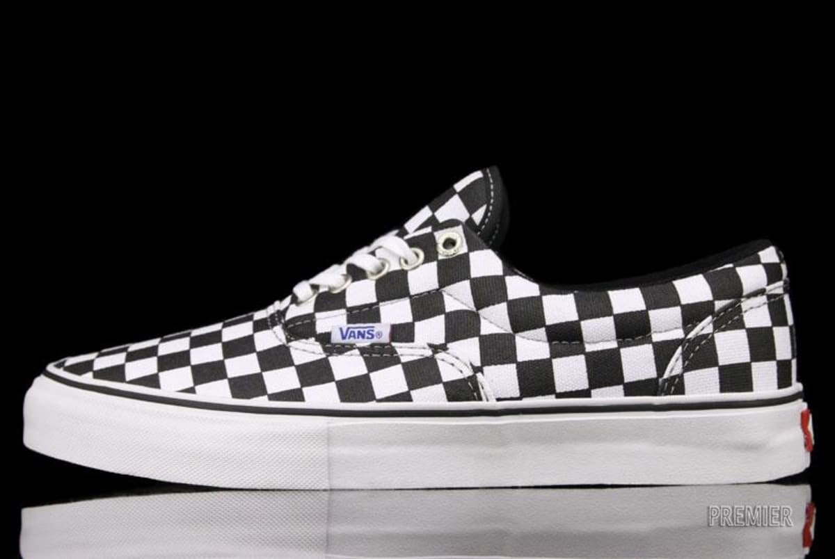 vans checkerboard joggers
