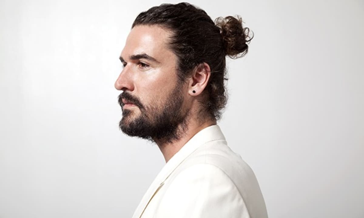 Survey Says That Most Women Think the Man Bun Is "Feminine 