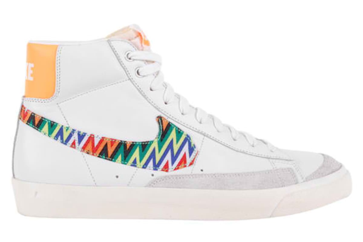 nike blazer mid 77 pregame