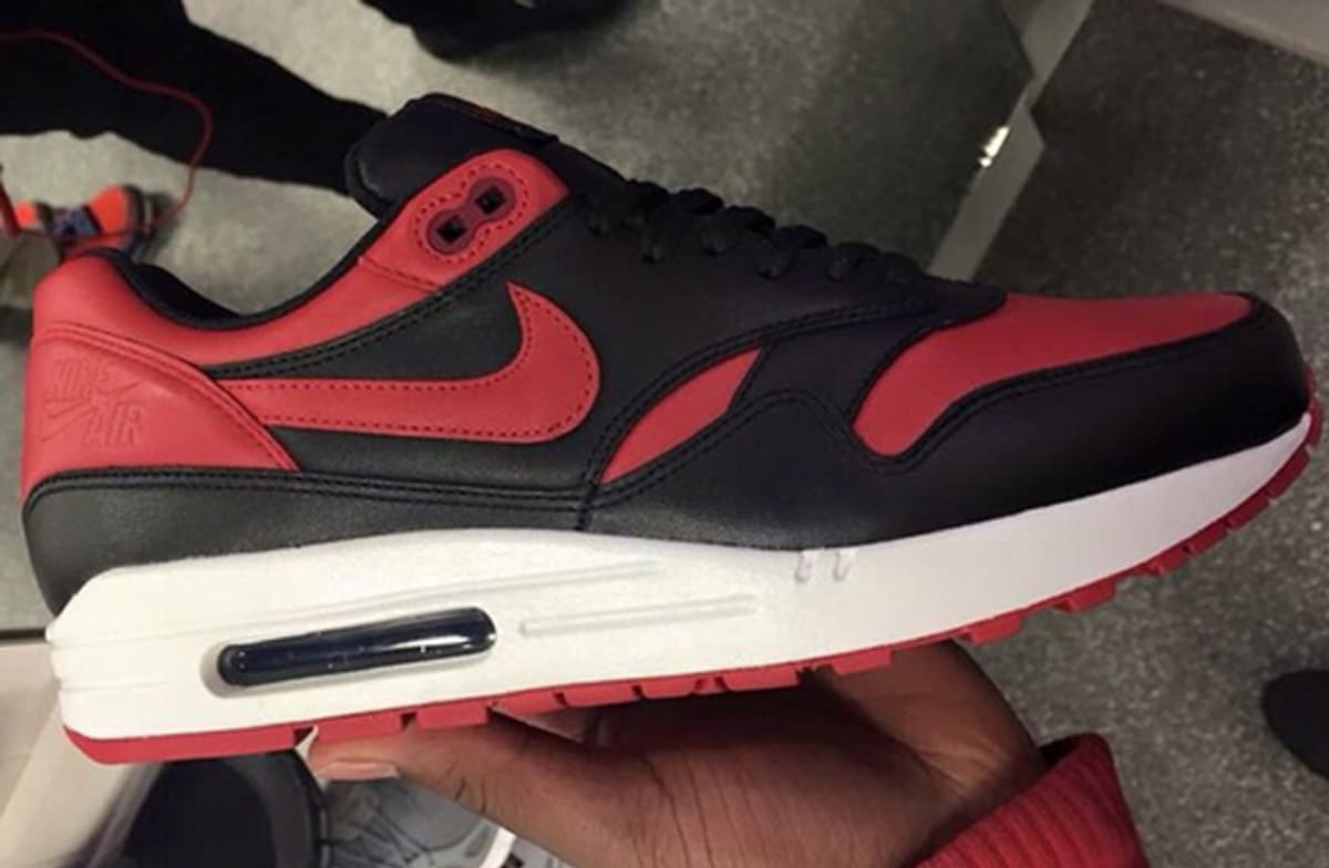 Nike Air Max 1 "Bred" Preview Complex