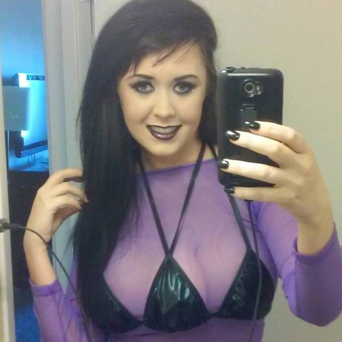 Tri boob pictures Sara palin pornstar