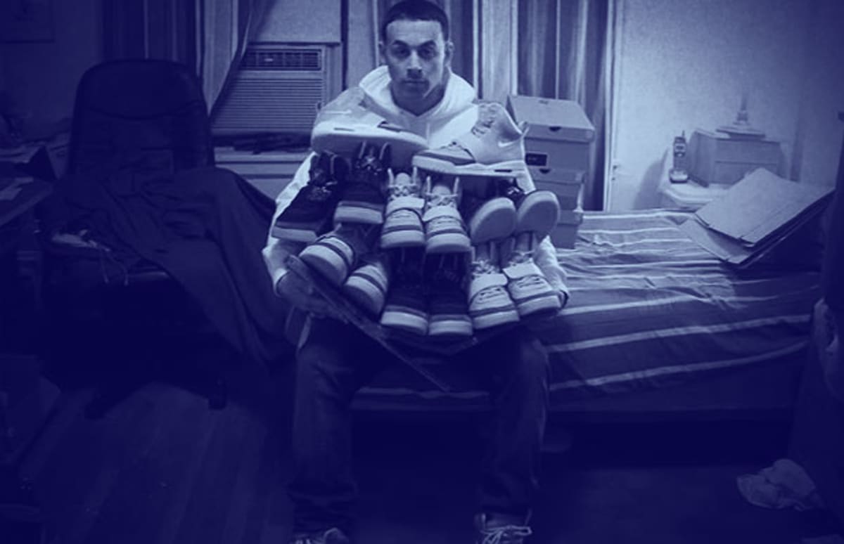 12 Things That Don't Make You A Sneakerhead Complex