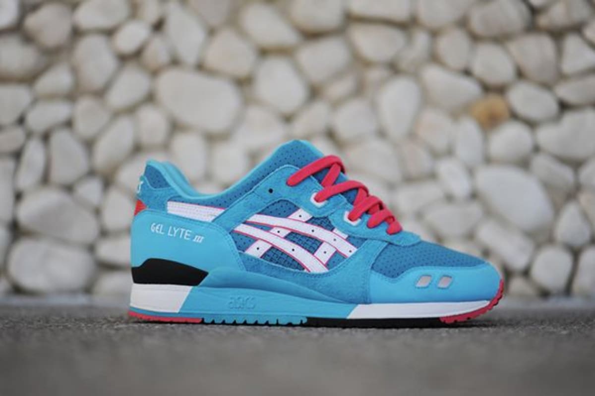 asics bait teal dragon