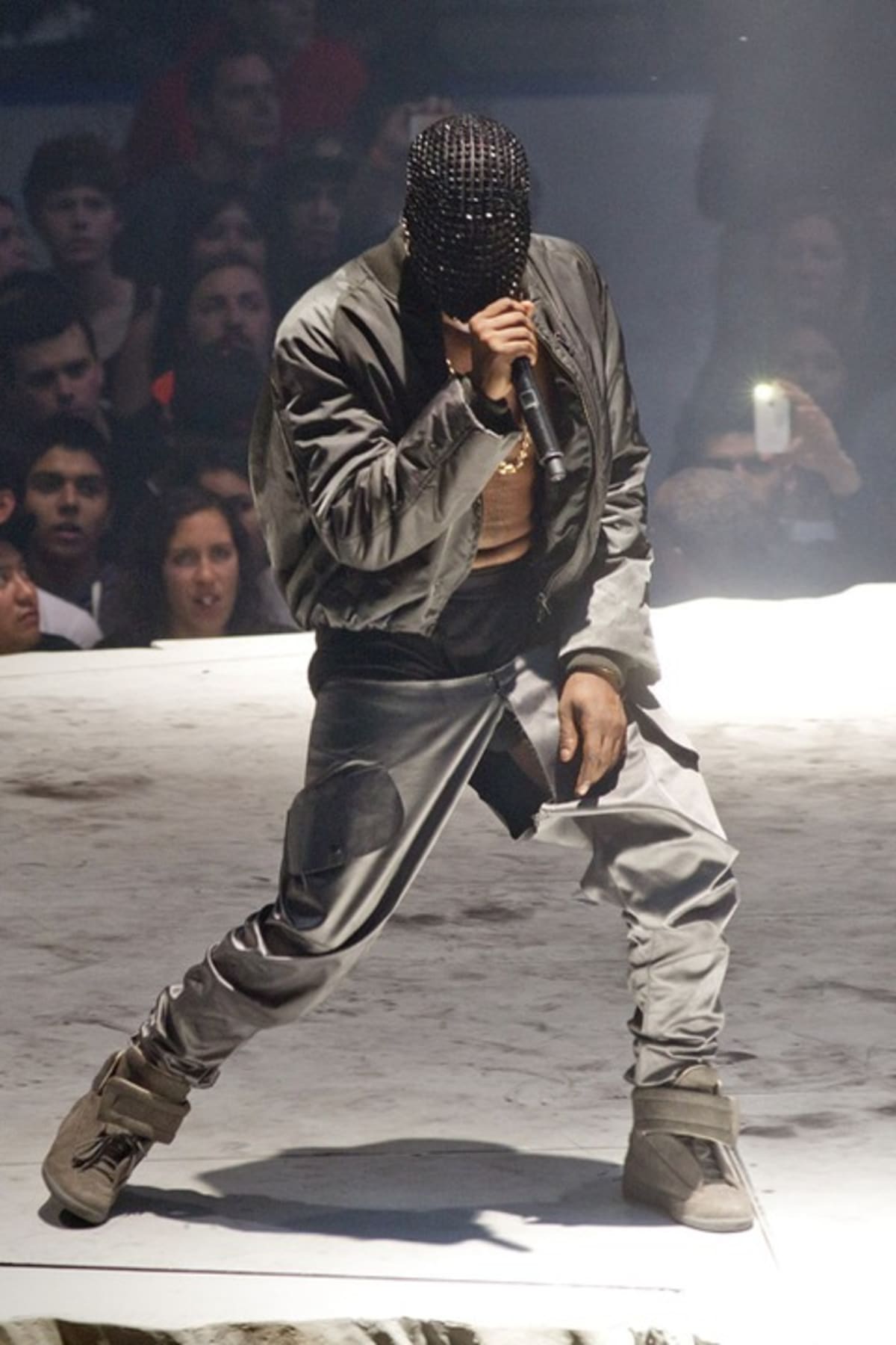 Kanye West Rips the Crotch Of His Custom Pants During Yeezus Tour