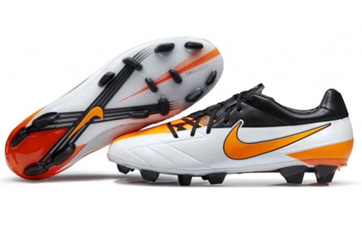 top 10 soccer cleats of all time