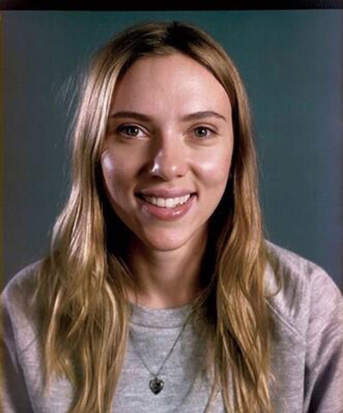 Chuck Close Photographs Scarlett Johansson, Kate Winslet, and Other