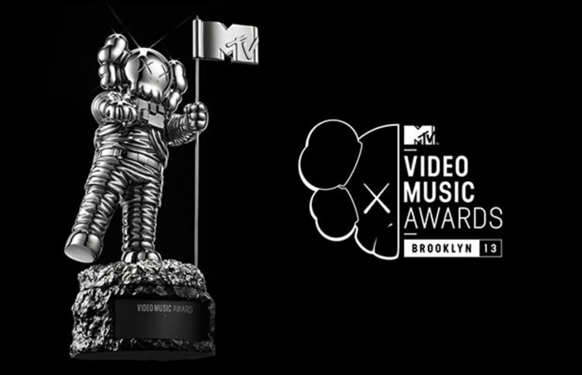 Watch the 2013 MTV Video Music Awards Performances Complex