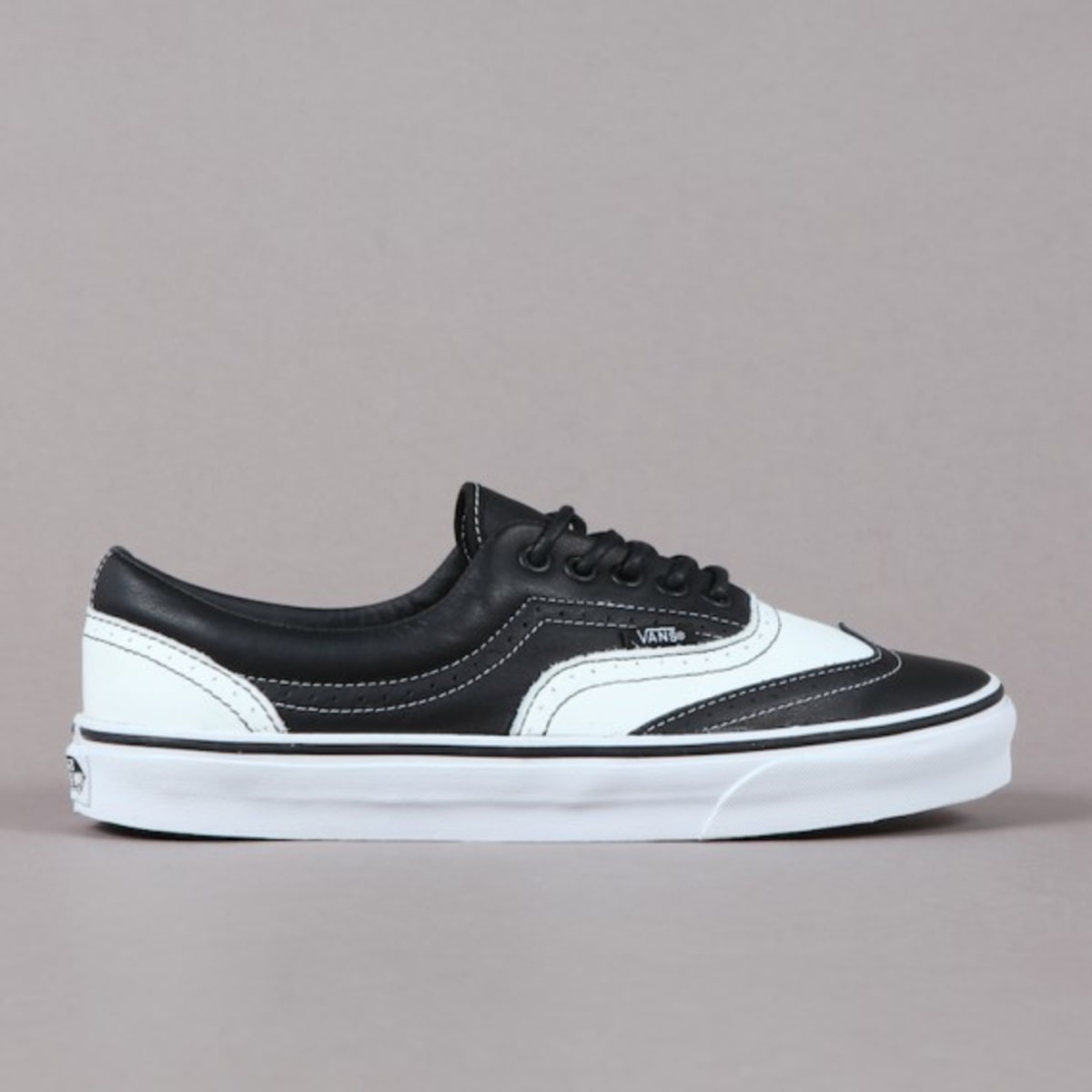 vans leather era wingtip