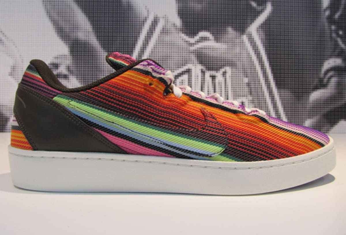 Nike Kobe 8 NSW Lifestyle LE Complex