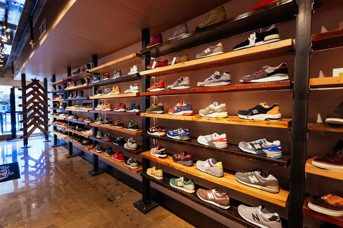 discount sneakers online