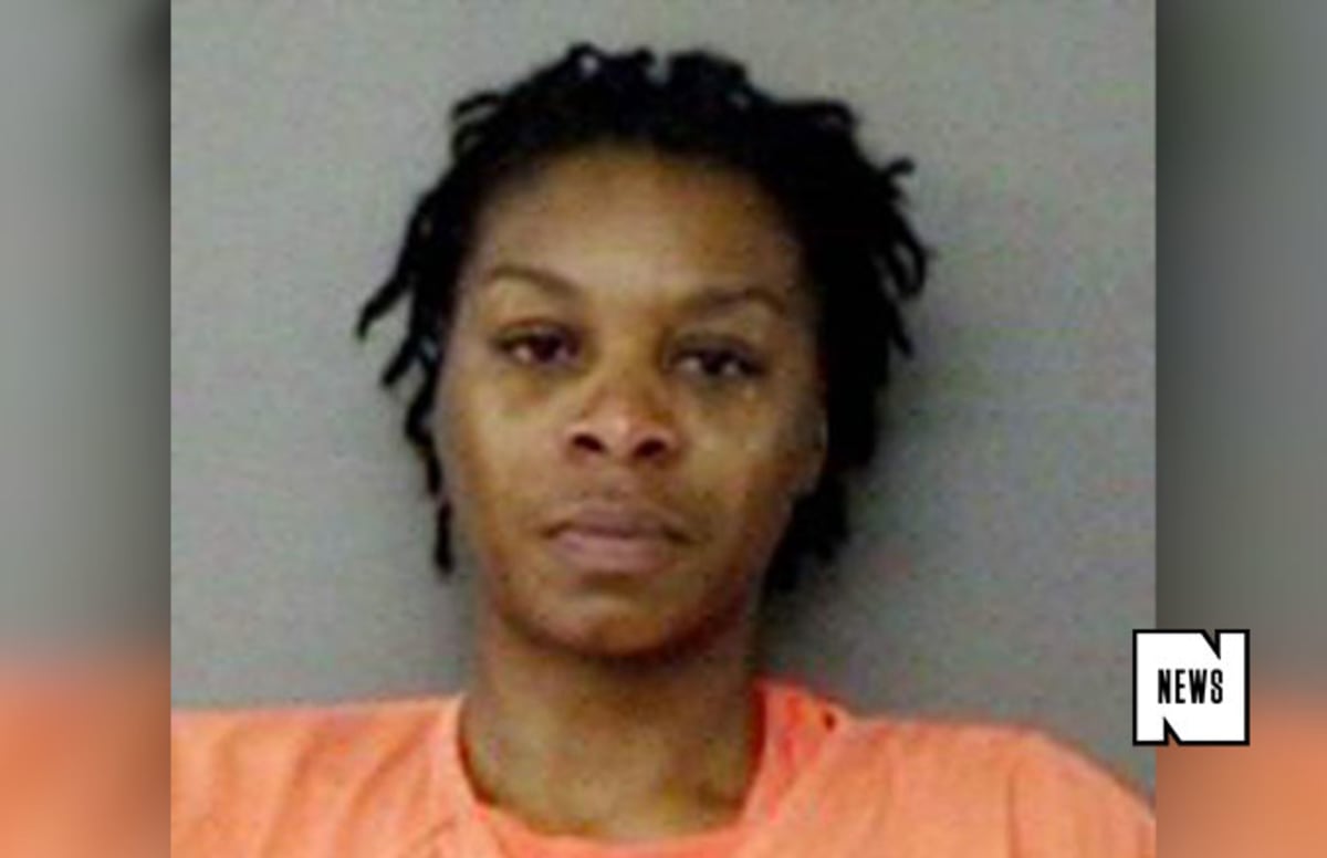 Sandra Bland Mugshot Questioned Amid Autopsy Results Complex