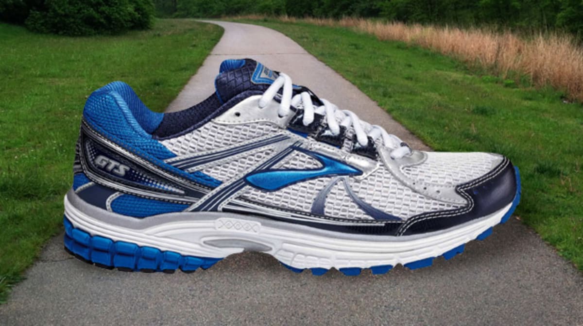 The 8 Best Sneakers For Runners With Flat Feet Complex