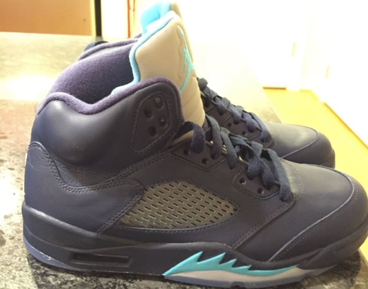 charlotte hornets jordan 5