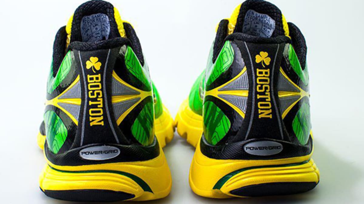 SNEAK PEEK Saucony Kinvara 4 "Boston" Edition Complex