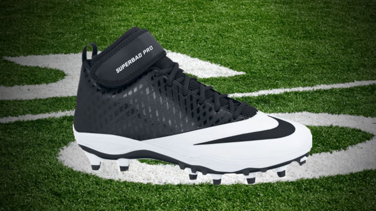 The 10 Best Football Cleats Under $80 | Complex