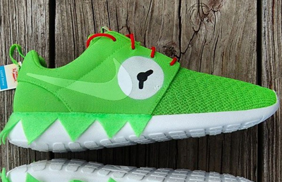 kermit nike shoes