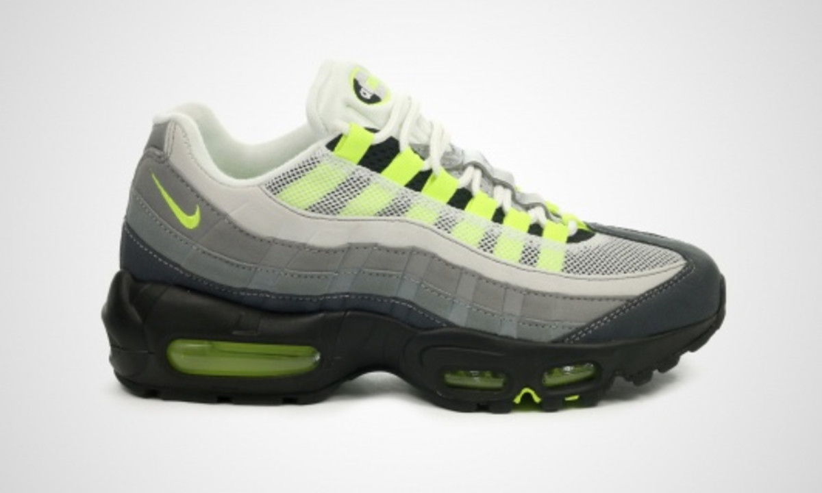 Nike Air Max 95 Neon | Complex 307960 002 Nike Wmns Air Max 95 Neon Men Women Sneakers