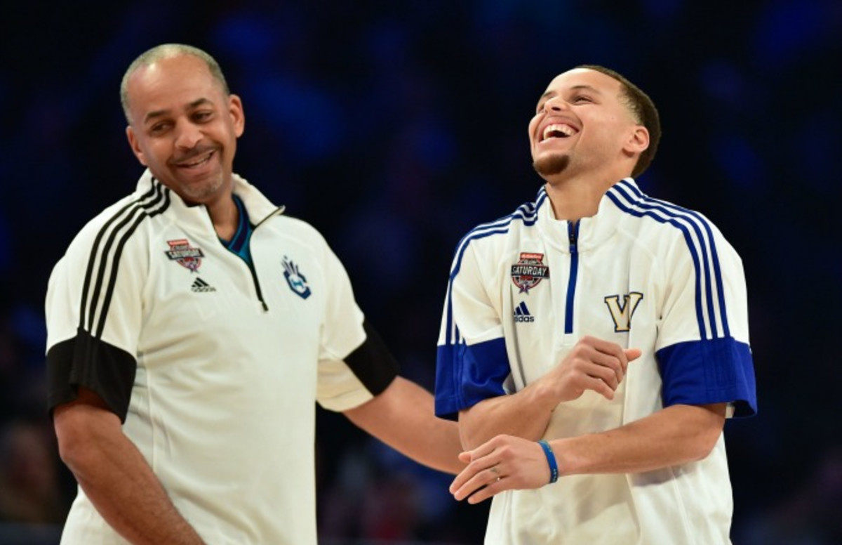 Stephen Curry Ties His Father Dell Curry With 1,245 Career Threes Complex