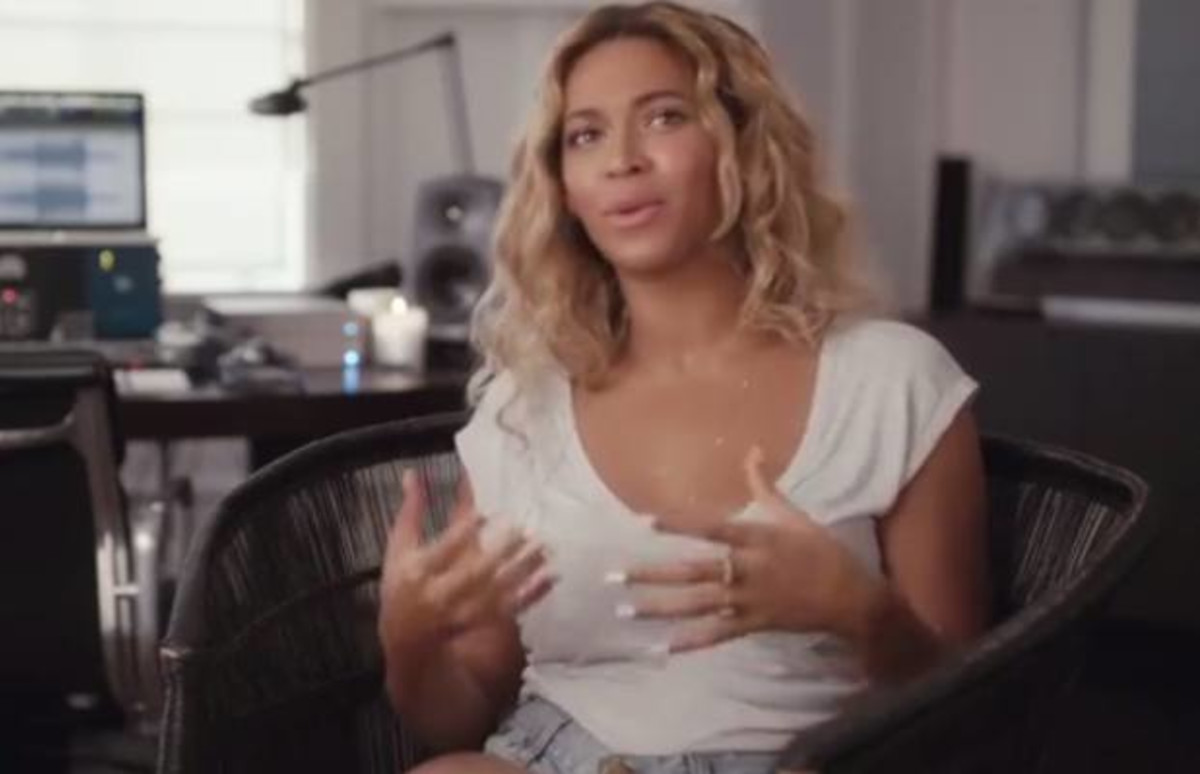 Watch Parts 1 And 2 Of Self Titled Beyoncé S Behind The Scenes Mini Documentary About Her