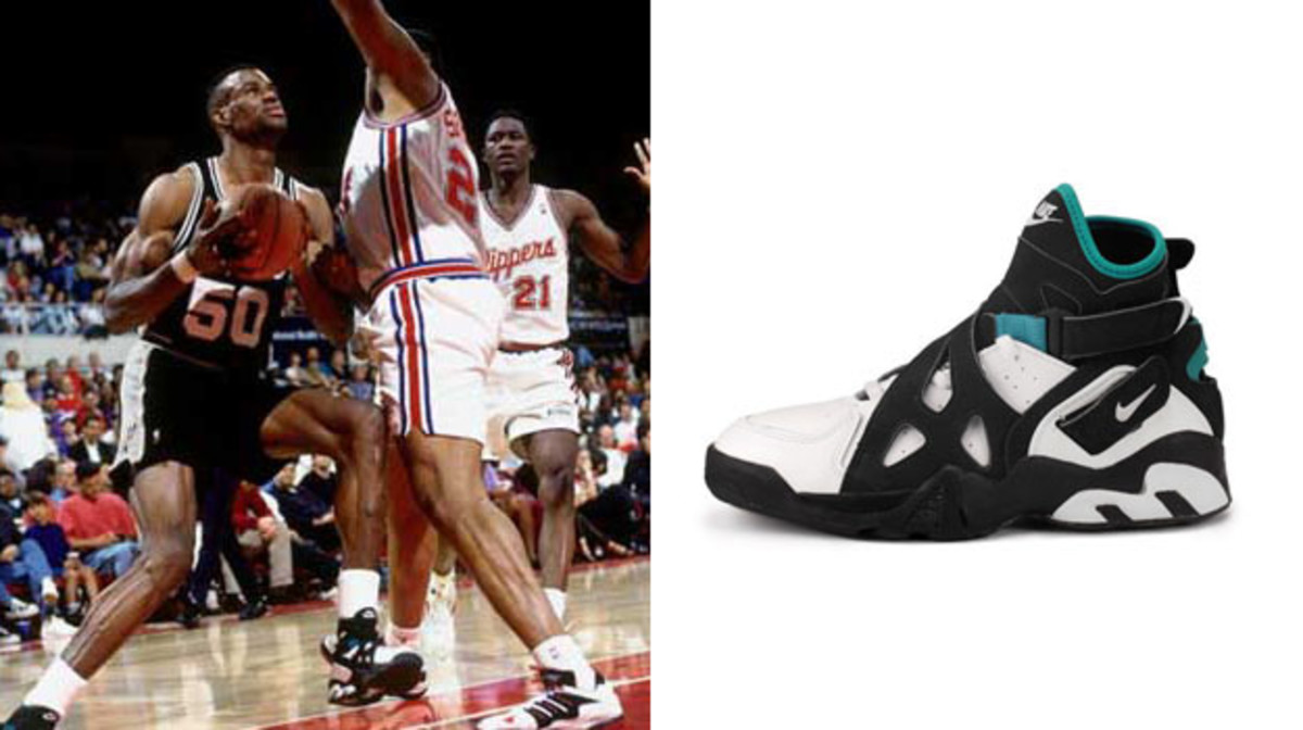 Today in Performance Sneaker History: David Robinson Scores 71 Points ...