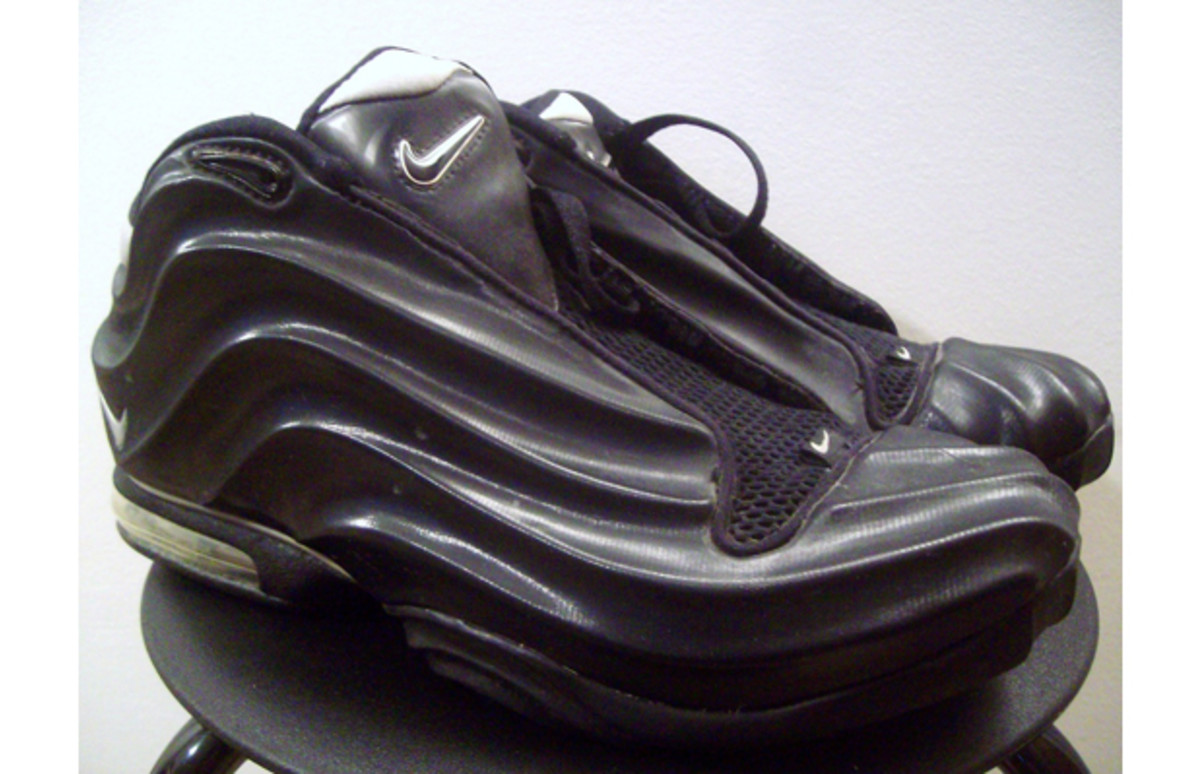 nike shoes with signature