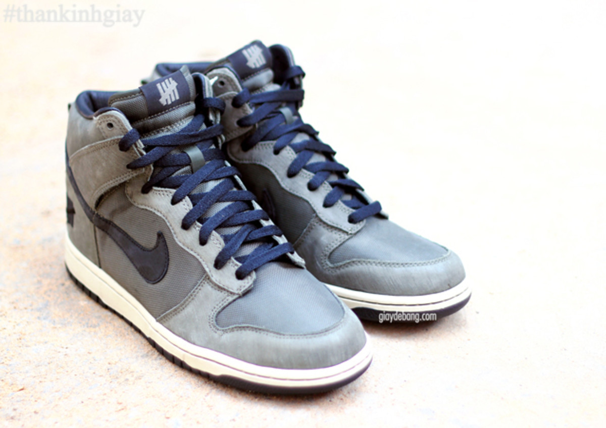 undefeated x nike dunk high