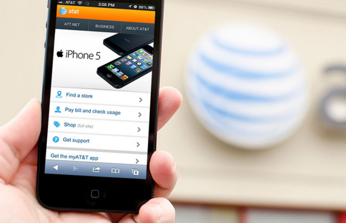 AT&T Will Now Make Customers Wait Two Years to Upgrade their Phones