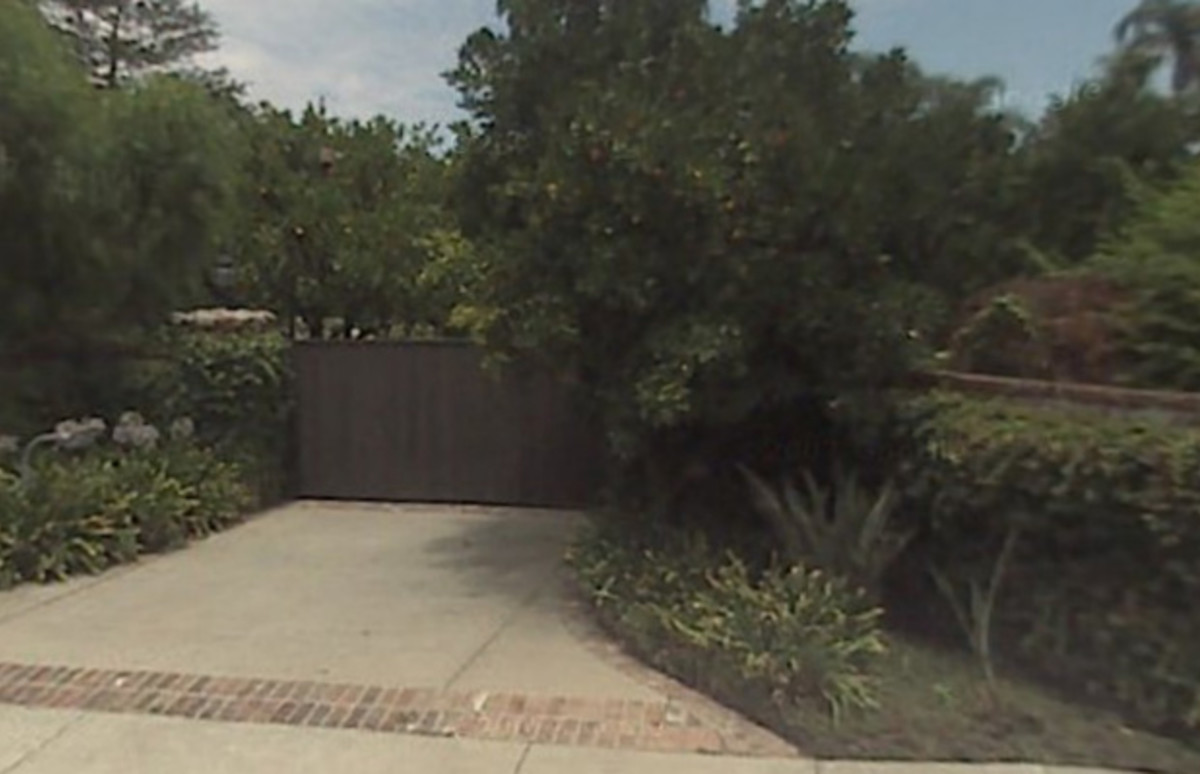 Street View: See the House Where Richard Pryor Caught on Fire