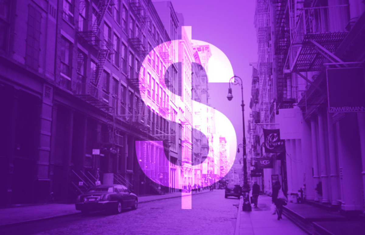 8 Artists Talk Selling Art on the Street in SoHo Complex