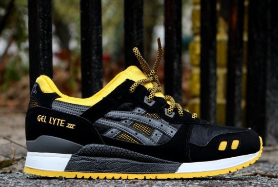 asics yellow laces asics yellow laces