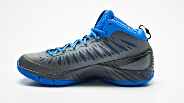 superfly basketball shoes