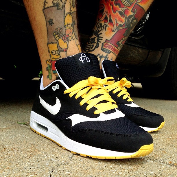 air max 1 omega