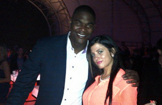 Keyshawn Johnson's (WR) Wife is Filing for Divorce | Complex