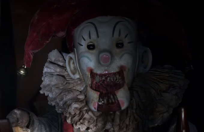 Christmas Becomes Nightmarish Hell in Demonic Santa Movie 'Krampus' | Complex