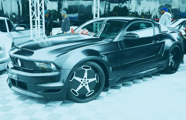 40 Insane Custom Cars From the DUB Show Tour | Complex