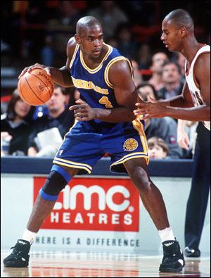 chris webber basketball shoes