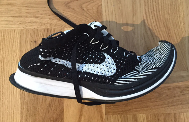 how to clean nike flyknit shoes