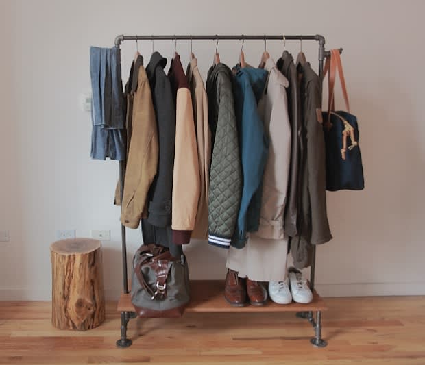 pipe-clothing-rack - 50 Life Hacks That Will Make You More Stylish ...