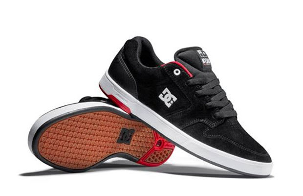 nyjah huston new shoes