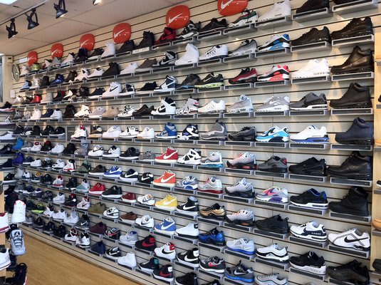 Diana - The Eight Best Sneaker Shops in Chicago | Complex