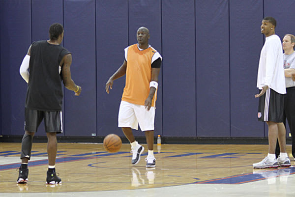 nba players wearing jordan 34